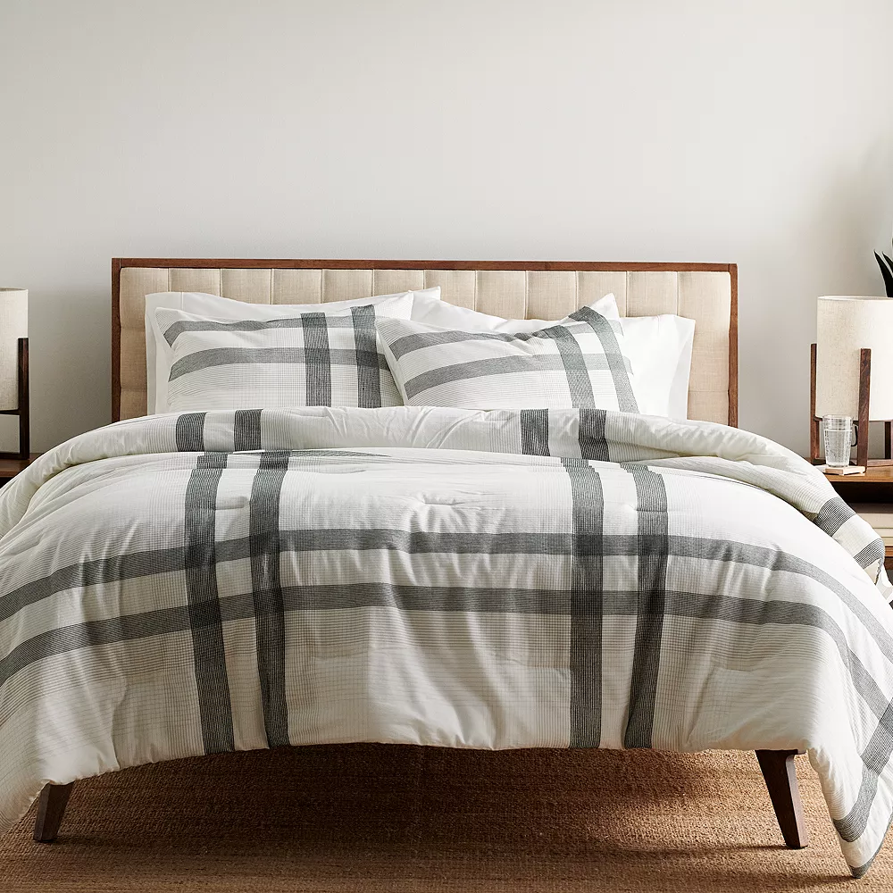 Sonoma Goods For Life® Hanover Farmhouse Comforter Set With Shams 5 Sonoma Goods For Life® Hanover Farmhouse Comforter Set With Shams - Image 5